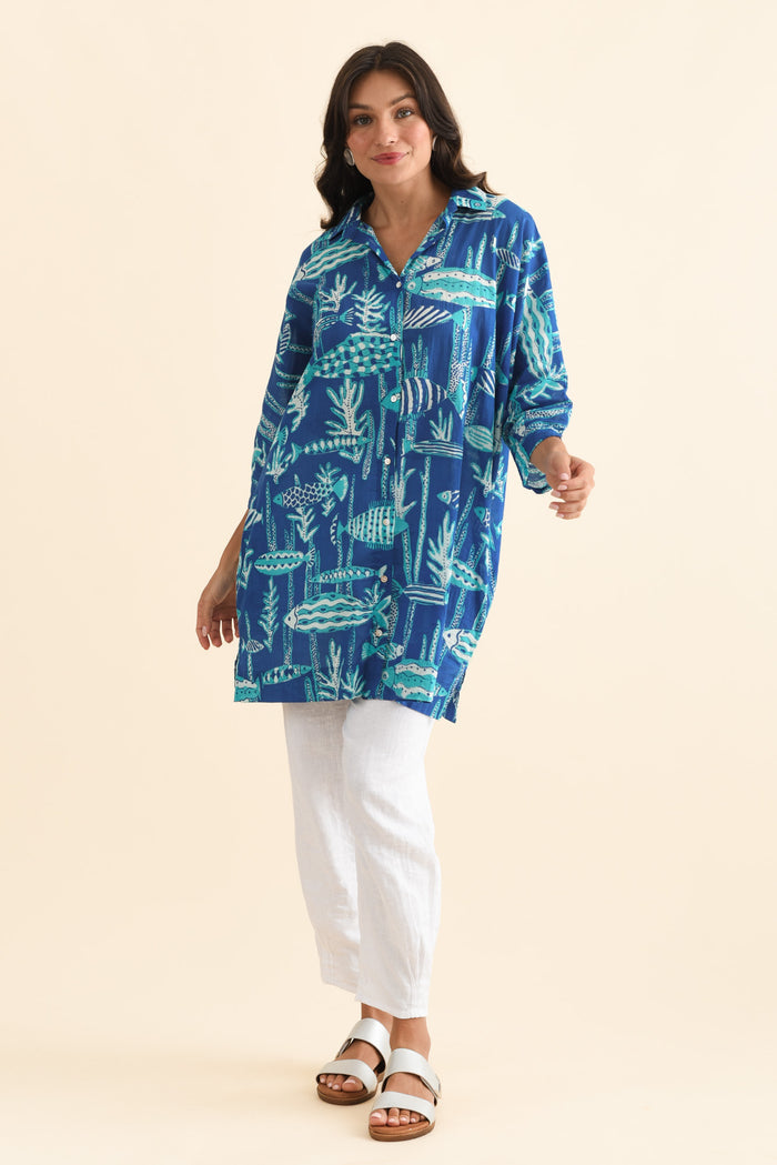 Carden Cobalt Sea Cotton Tunic,Brunette model,alt text|model:Brontie