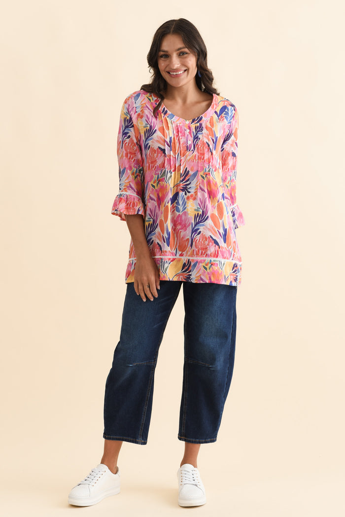 Cassidy Red Blossom Cotton Sleeved Top,Brunette model,alt text|model:Brontie