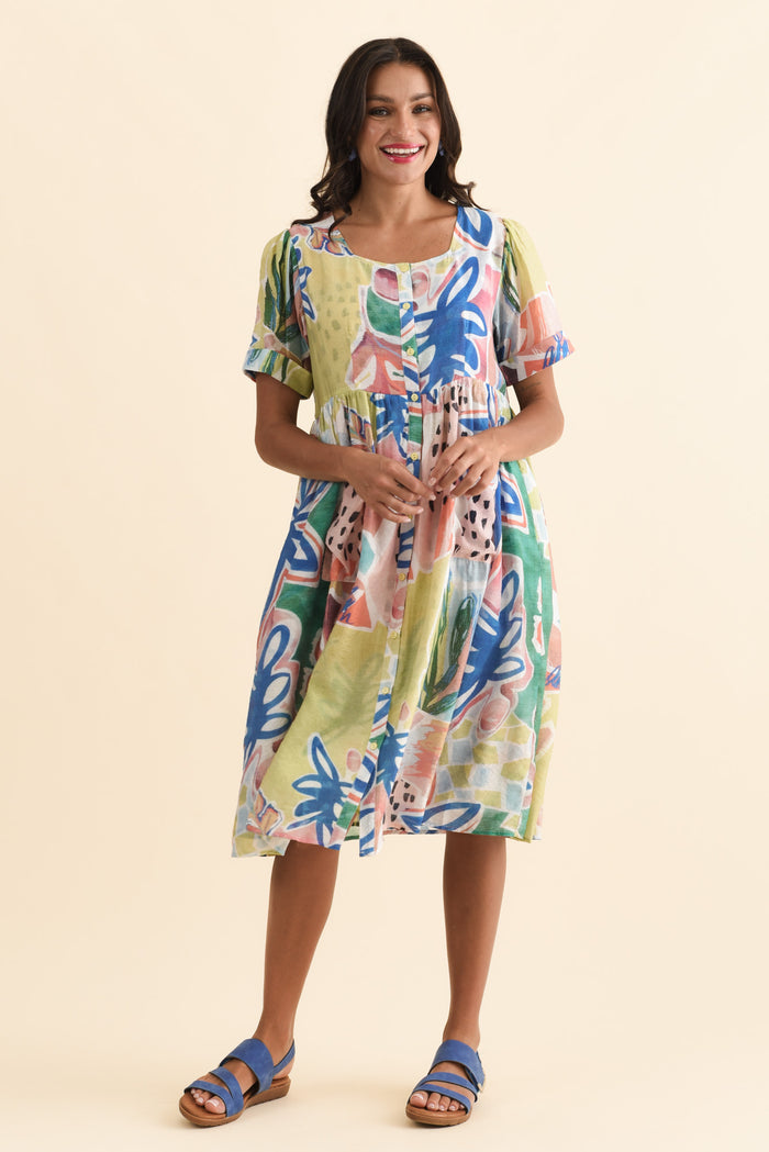 Rayna Blue Flower Button Dress,Brunette model,alt text|model:Brontie