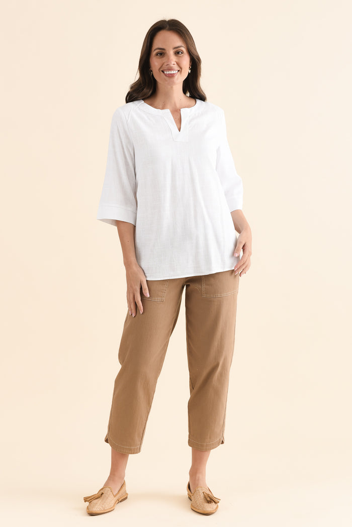 Turner White Linen Cotton Top,Full Body,Brunette model,alt text|model:MJ
