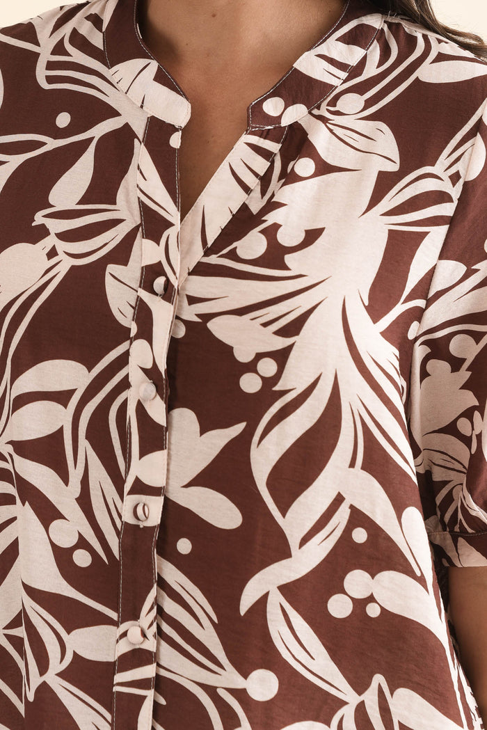 Abel Chocolate Palm Button Top,Detail,Brunette model,alt text|model:Brontie