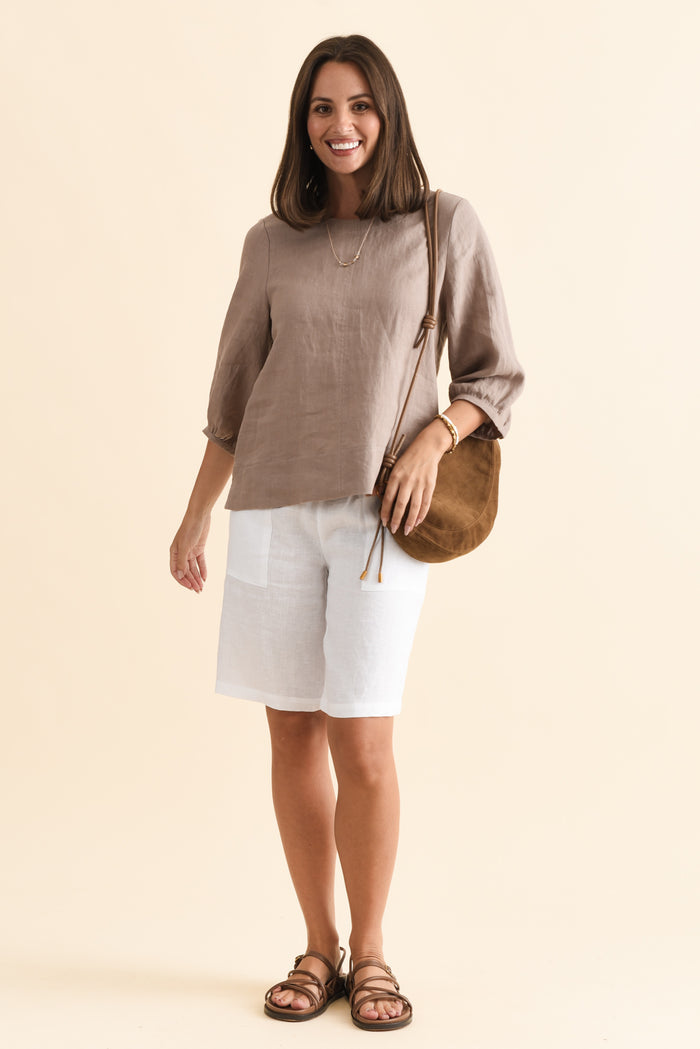 Elka White Linen Relaxed Shorts,Brunette model,alt text|model:MJ