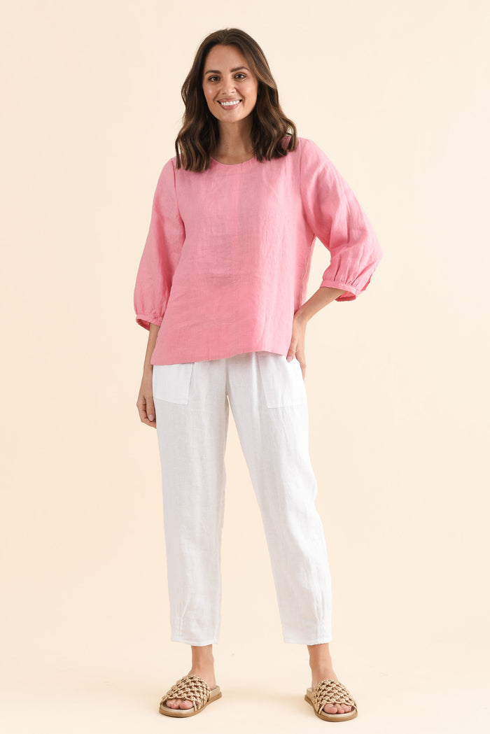 Addie Pink Linen Sleeved Top,Full Body,Brunette model,alt text|model:MJ