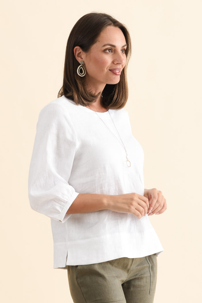 Addie White Linen Sleeved Top,Brunette model,alt text|model:MJ