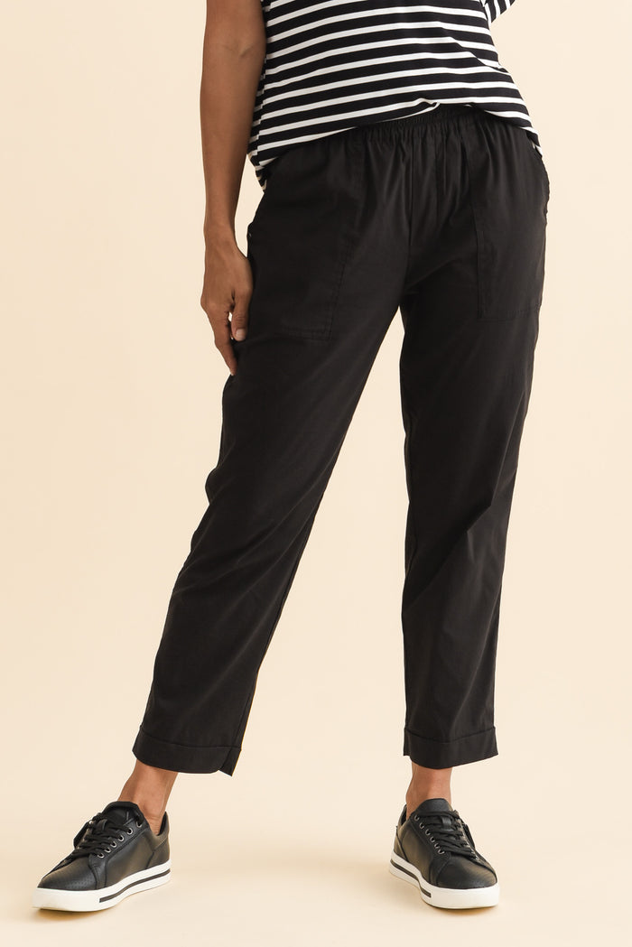 Air-Lite Black Stretch Cropped Pants,Brunette model,alt text|model:Cara