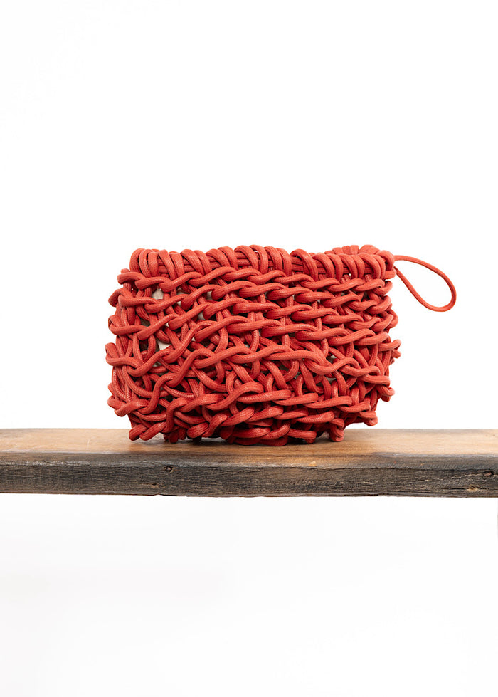 ALIENINA VERO CLUTCH BAG