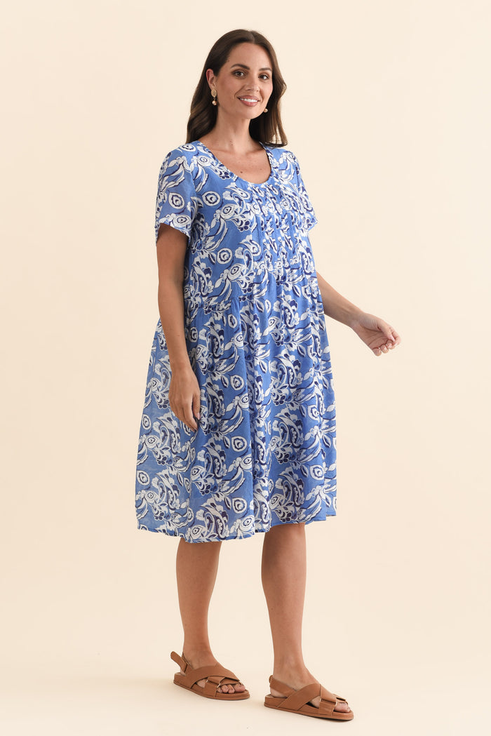 Alysse Blue Floral Pocket Dress,Brunette model,alt text|model:MJ