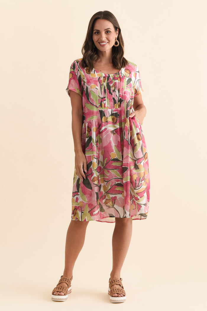 Alysse Pink Botanical Pocket Dress,Brunette model,alt text|model:MJ