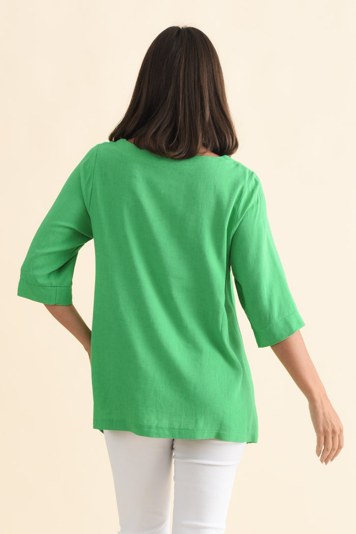 Anya Lime Green Linen Cotton Top,Brunette model,alt text|model:MJ