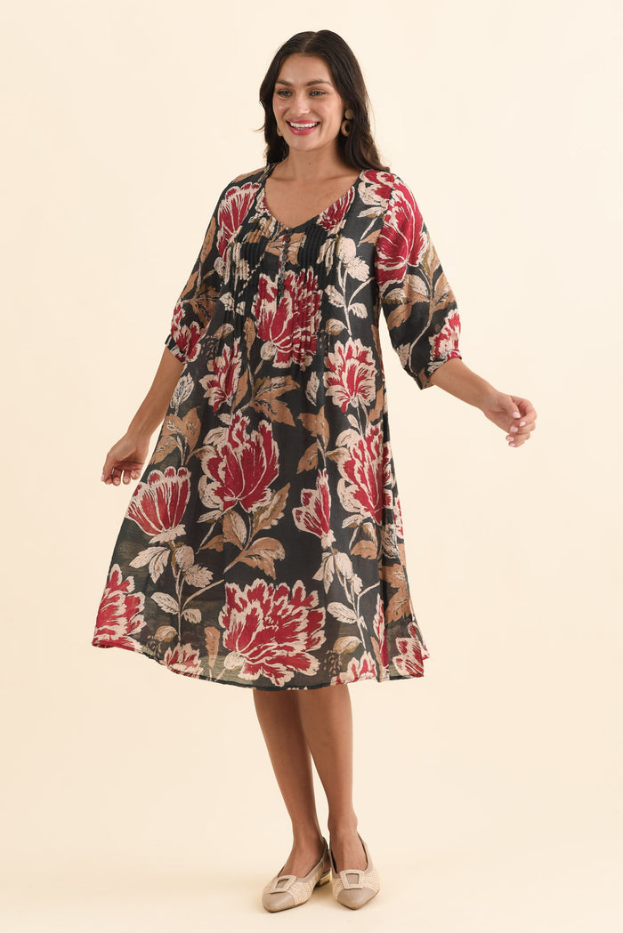Arcadia Green Floral Button Dress,Brunette model,alt text|model:Brontie