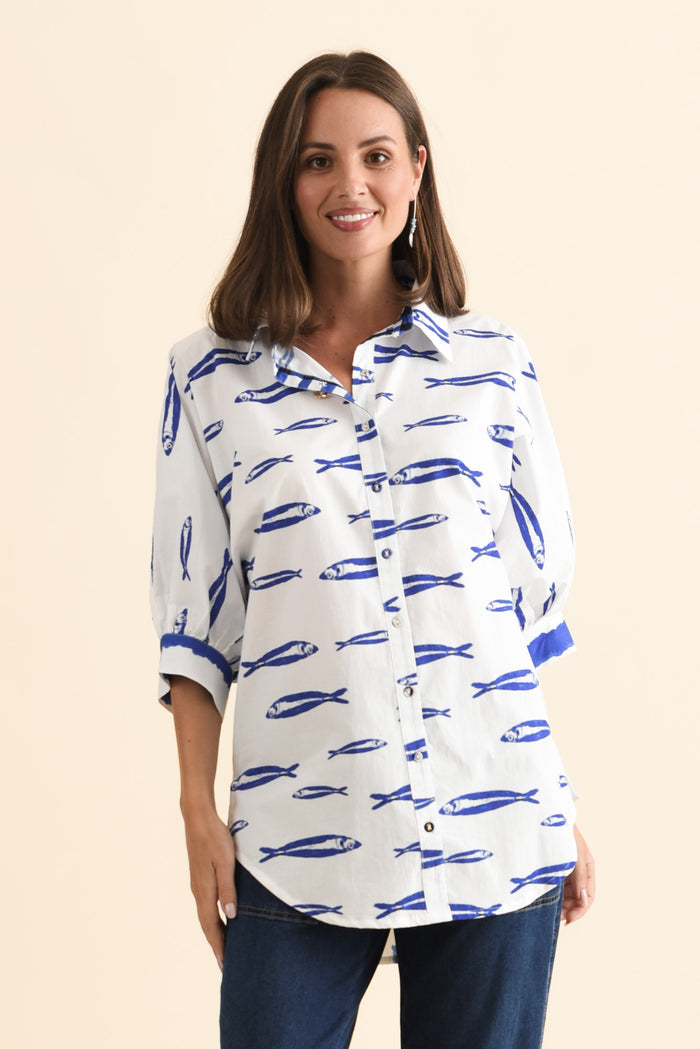Aylan Blue Sea Cotton Shirt,Brunette model,alt text|model:MJ