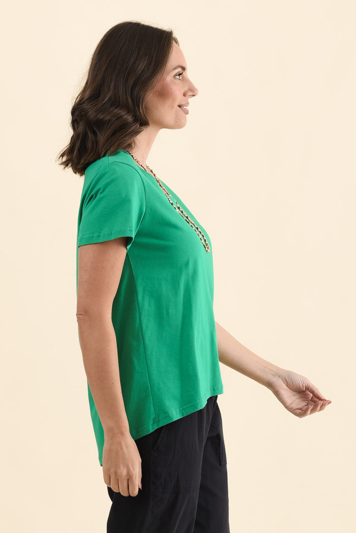 Beau Green Cotton Tee,Side,Brunette model,alt text|model:MJ