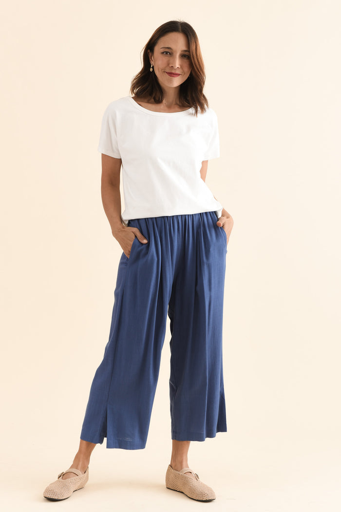 Belinda Blue Linen Blend Cropped Pants,Full Body,Brunette model,alt text|model:Cara