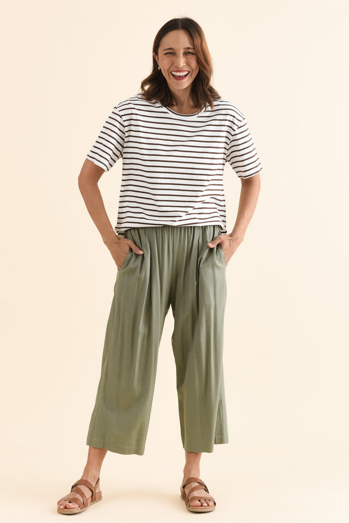 Belinda Khaki Linen Blend Cropped Pants,Full Body,Brunette model,alt text|model:Cara