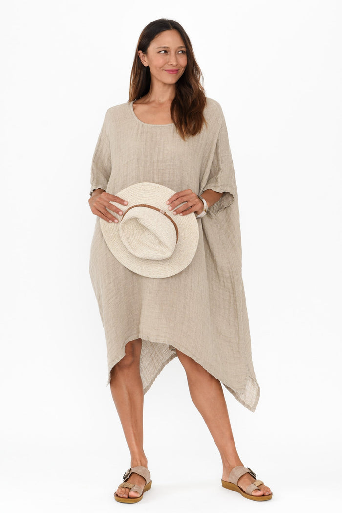 Belize Natural Linen Kaftan,Brunette model,alt text|model:Cara