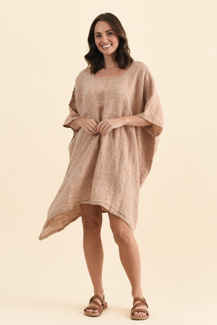 Belize Rust Linen Kaftan,Full Body,Brunette model,alt text|model:MJ