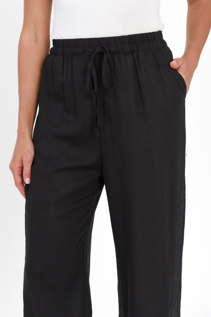 Beretta Black Lace Linen Blend Pants,Brunette model,alt text|model:Brontie