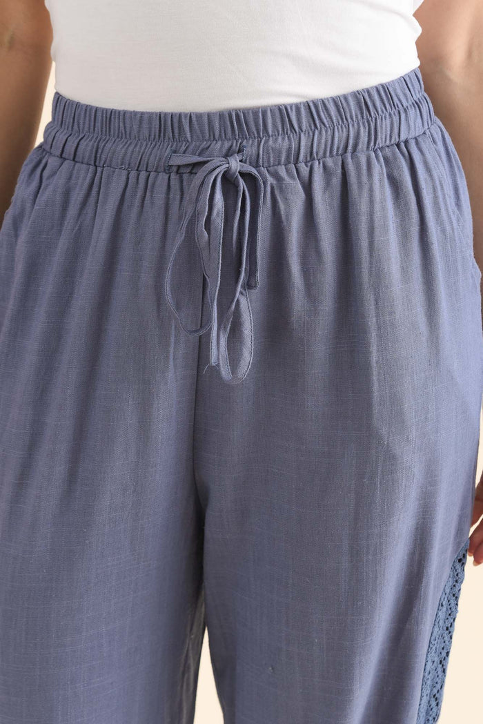 Beretta Steel Lace Linen Blend Pants,Detail,Brunette model,alt text|model:MJ