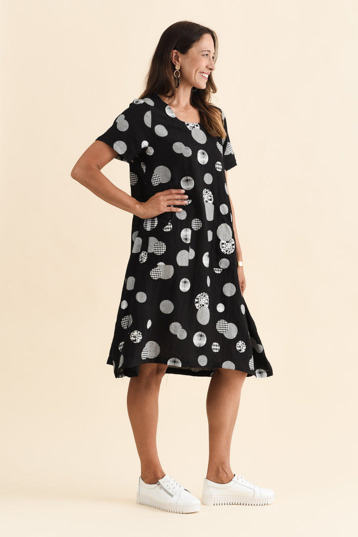 Bexley Black Spot Pocket Dress,Brunette model,alt text|model:Cara
