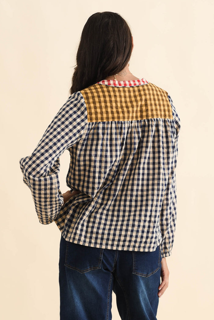 Billie Navy Check Cotton Top,Brunette model,alt text|model:Brontie