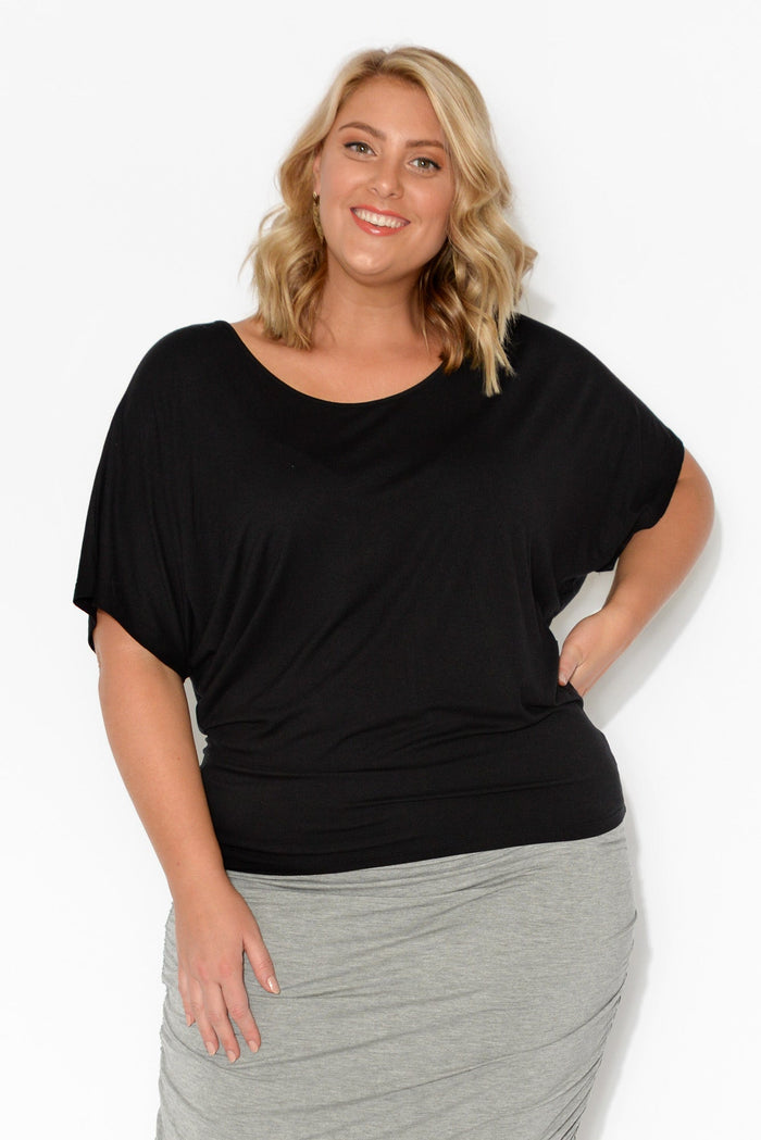 plus-size,curve-tops,curve-basics,plus-size-sleeved-tops,plus-size-basic-tops,facebook-new-for-you  alt text|model:Caitlin