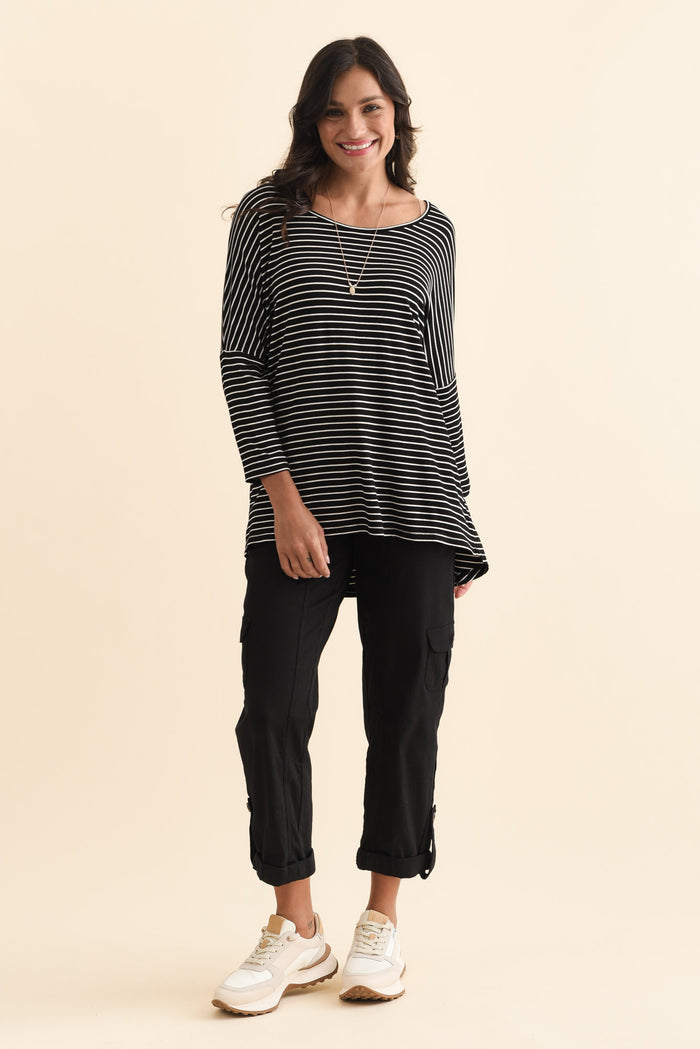 Black Stripe Milan 3/4 Sleeve Top,Brunette model,alt text|model:Brontie