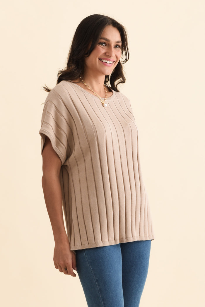 Blake Beige Cotton Linen Knit Top,Brunette model,alt text|model:Brontie