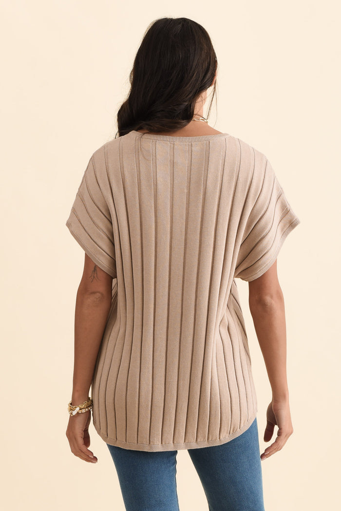 Blake Beige Cotton Linen Knit Top,Brunette model,alt text|model:Brontie