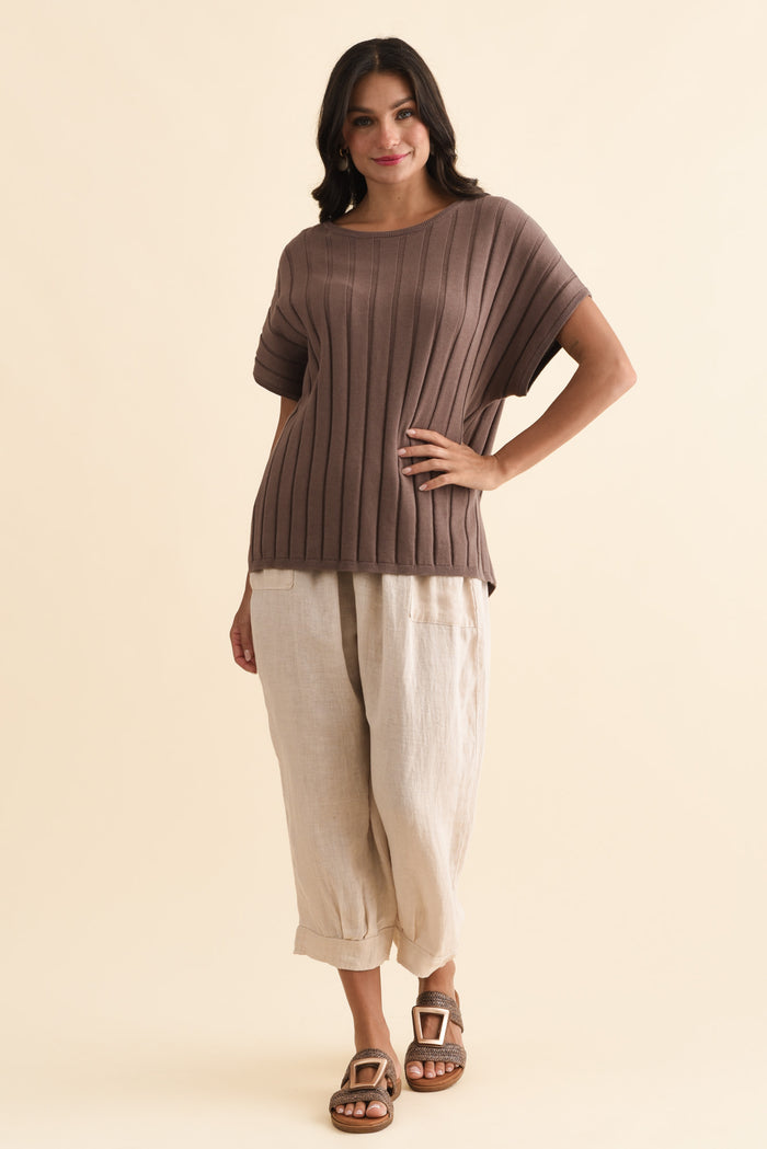Blake Mocha Cotton Linen Knit Top,Brunette model,alt text|model:Brontie