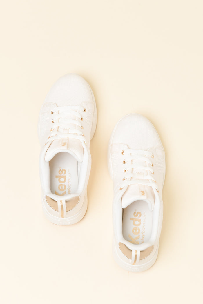 Bliss Walk Cream Knit Sneaker