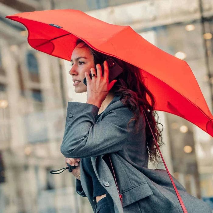Blunt Metro Umbrella : Cherry Red