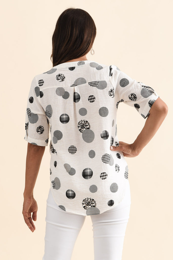 Breigh White Spot V Neck Top,Brunette model,alt text|model:Cara