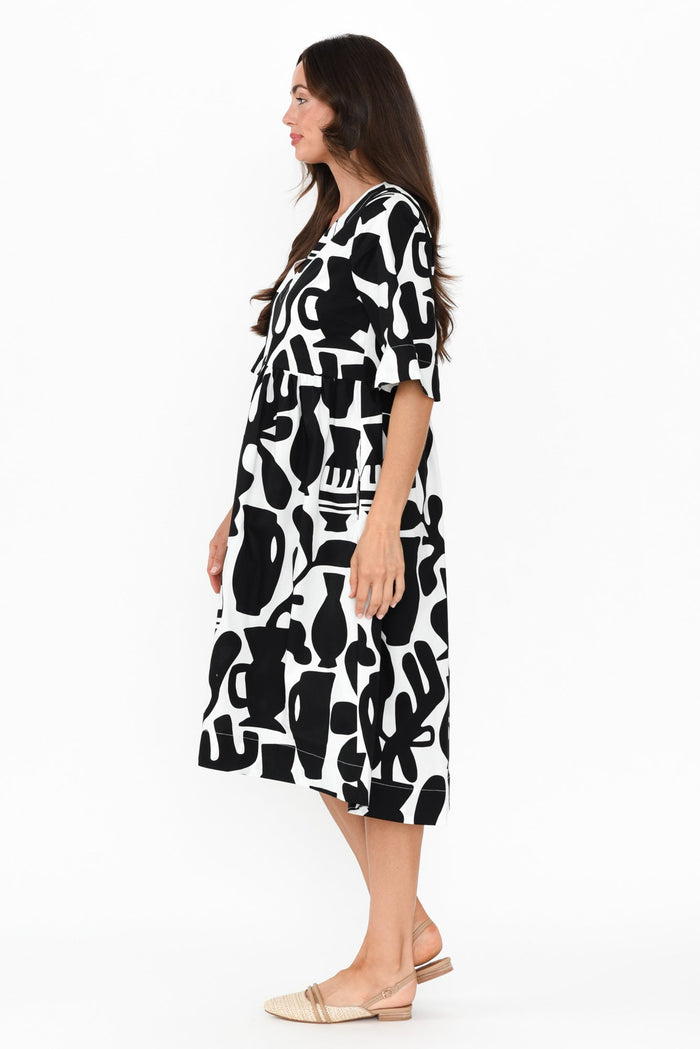Brightside Black Abstract Cotton Dress,Brunette model,alt text|model:Elouise