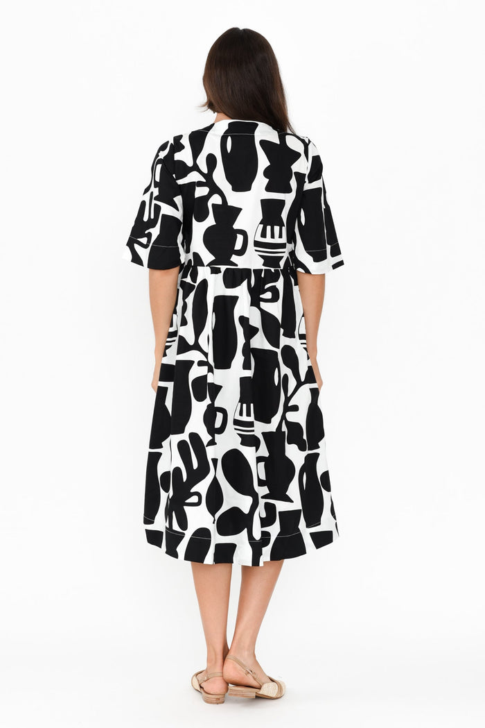 Brightside Black Abstract Cotton Dress,Brunette model,alt text|model:Elouise