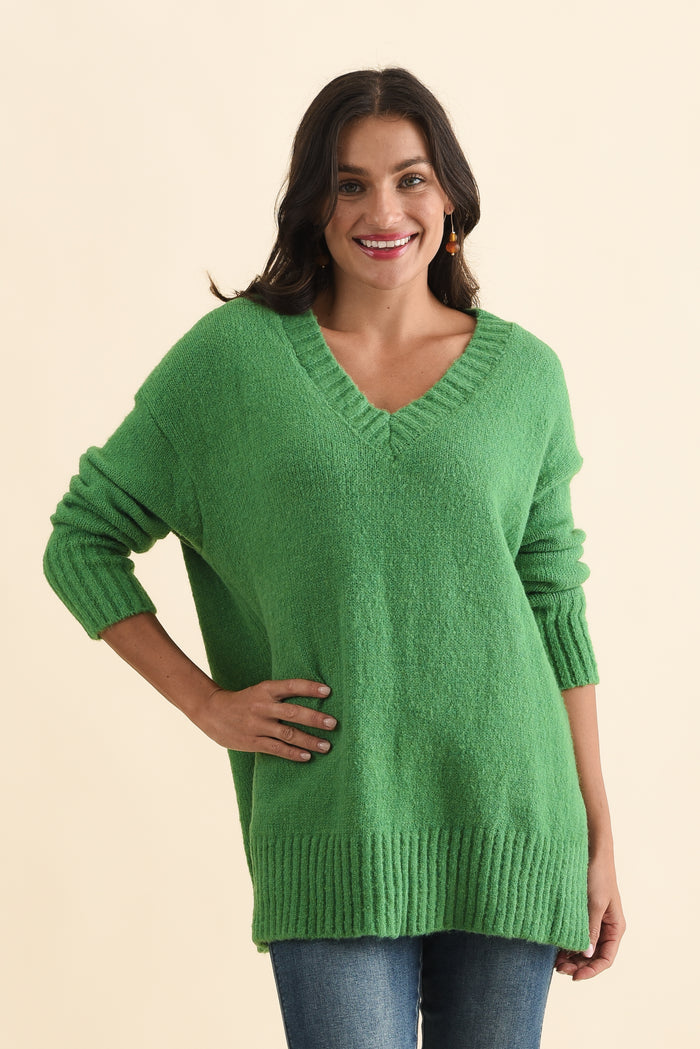 Brilla Green V Neck Jumper,Brunette model,alt text|model:Brontie