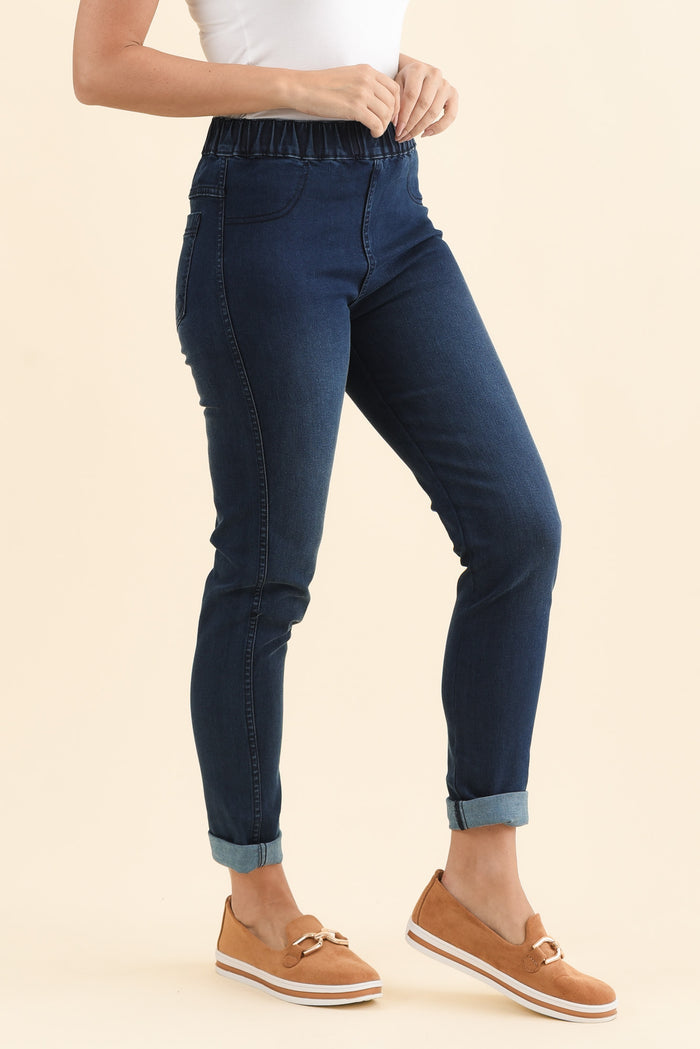 Brussel Blue Denim Stretch Jeans,Brunette model,alt text|model:MJ