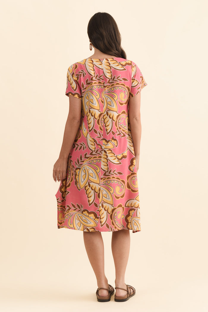 Bryant Yellow Leaf Linen Cotton Dress,Brunette model,alt text|model:MJ