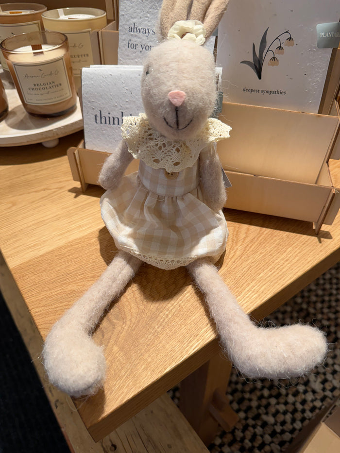 BUNNY SITTING STUFFY
