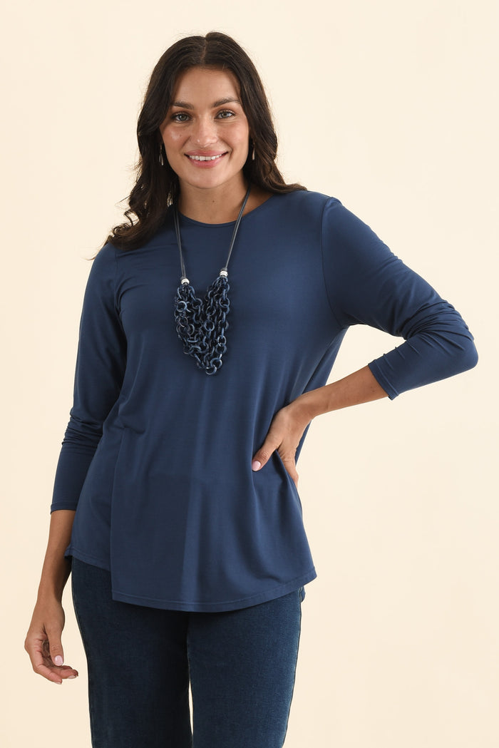 Buttery Carla Blue Top,Brunette model,alt text|model:Brontie