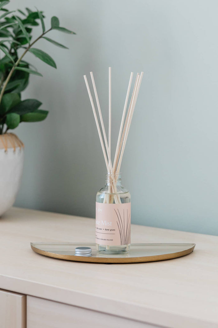 By Caley Joy Seaside Mist | Reed Diffuser