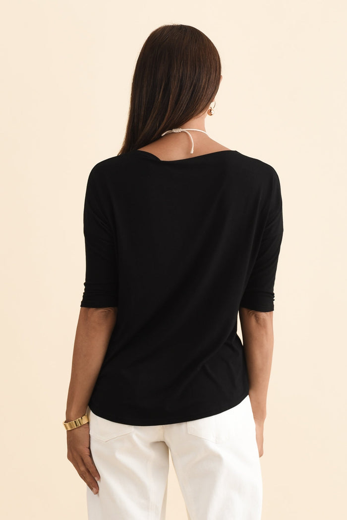 Camila Black Bamboo Top,Brunette model,alt text|model:Cara