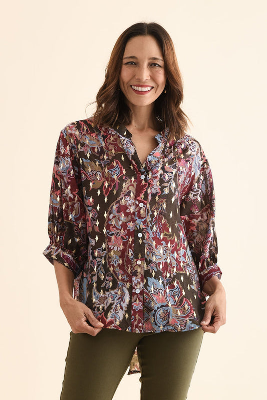 Carleen Red Flower Foil Button Top,Front,Brunette model,alt text|model:Cara