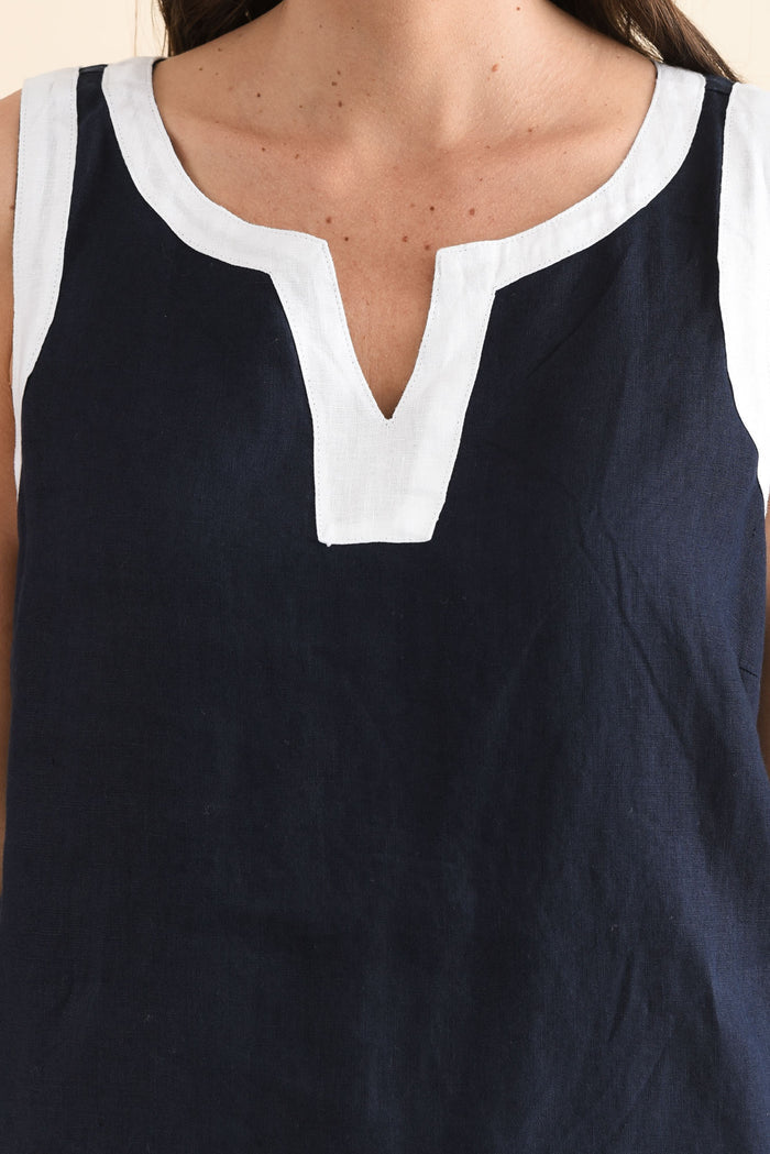 Cecilia Navy Contrast Linen Dress,Detail,Brunette model,alt text|model:MJ