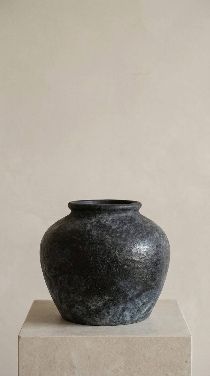 Ceramic Vase, Vintage Style, Black - Athena