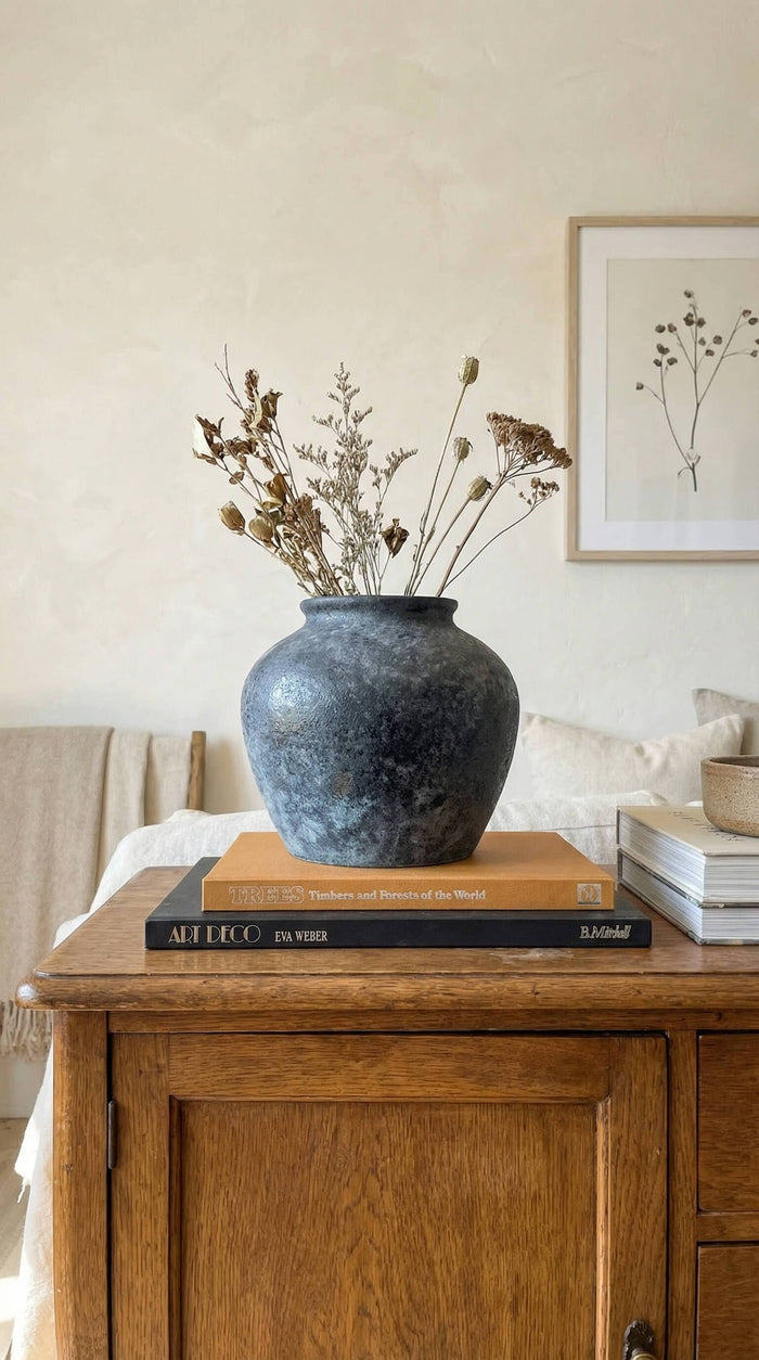 Ceramic Vase, Vintage Style, Black - Athena
