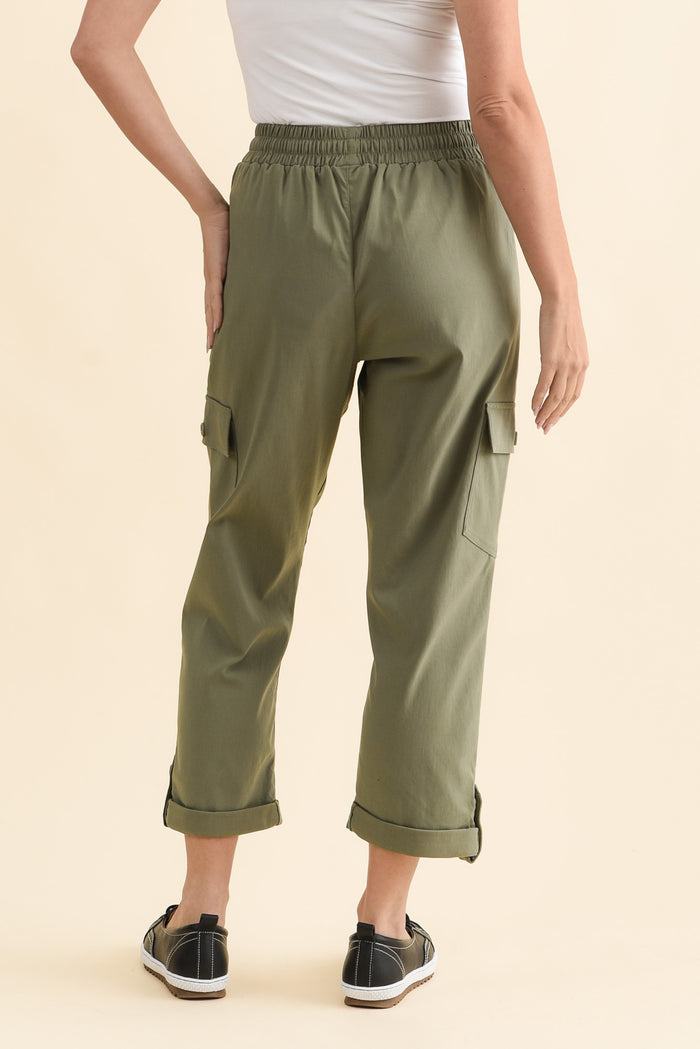 Cindy Sage Denim Cargo Pants,Brunette model,alt text|model:MJ