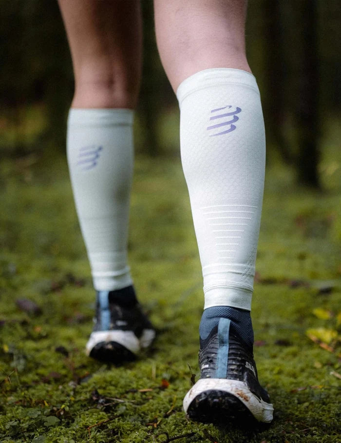 Compressport Unisex's R2 3.0 Calf Sleeves - Aqua/Jacaranda