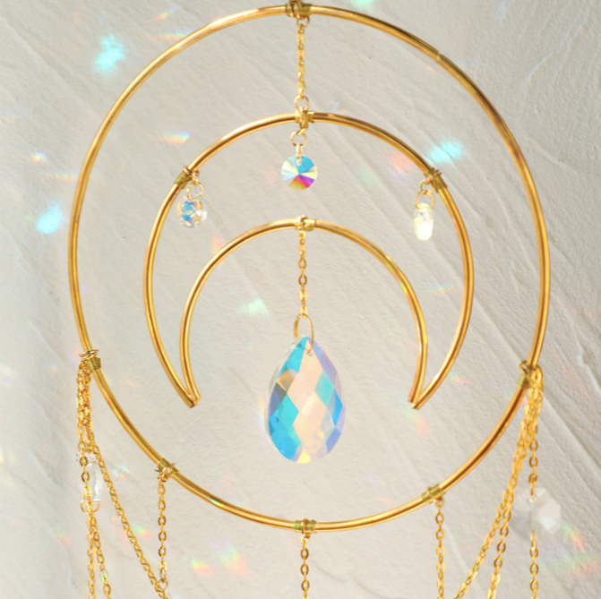 Crystolver Teardrop Rainbow Reflection Suncatcher