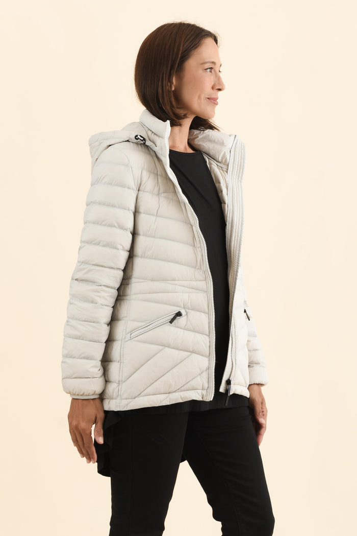 Cushla Grey Down Puffer Jacket,Brunette model,alt text|model:Cara