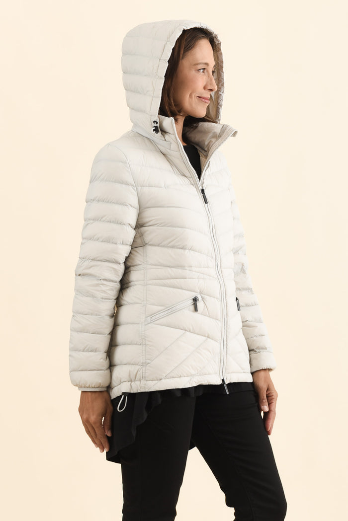 Cushla Grey Down Puffer Jacket,Brunette model,alt text|model:Cara